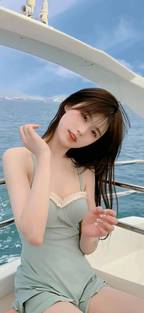 春中六日 海报